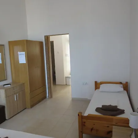 شقة فندقية George Studios 3*